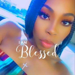 Meet your Posher, Jamilly